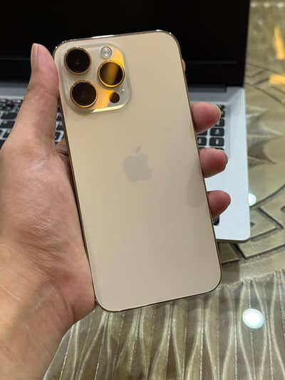 Apple iPhone 16 Pro Max