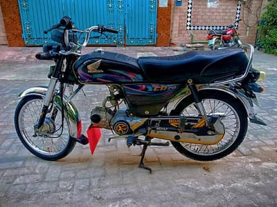 Honda cd 70 2023/24 black