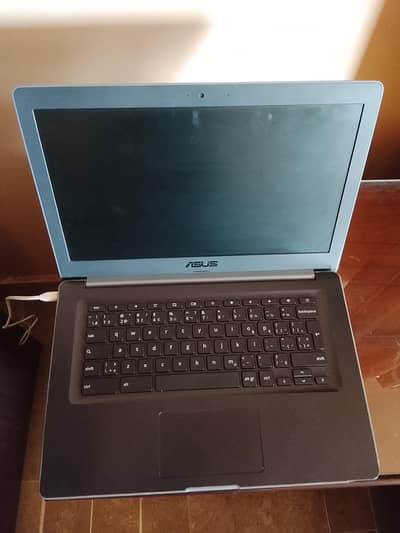 Title: ASUS Chromebook - For Parts Only (Not Turning On)