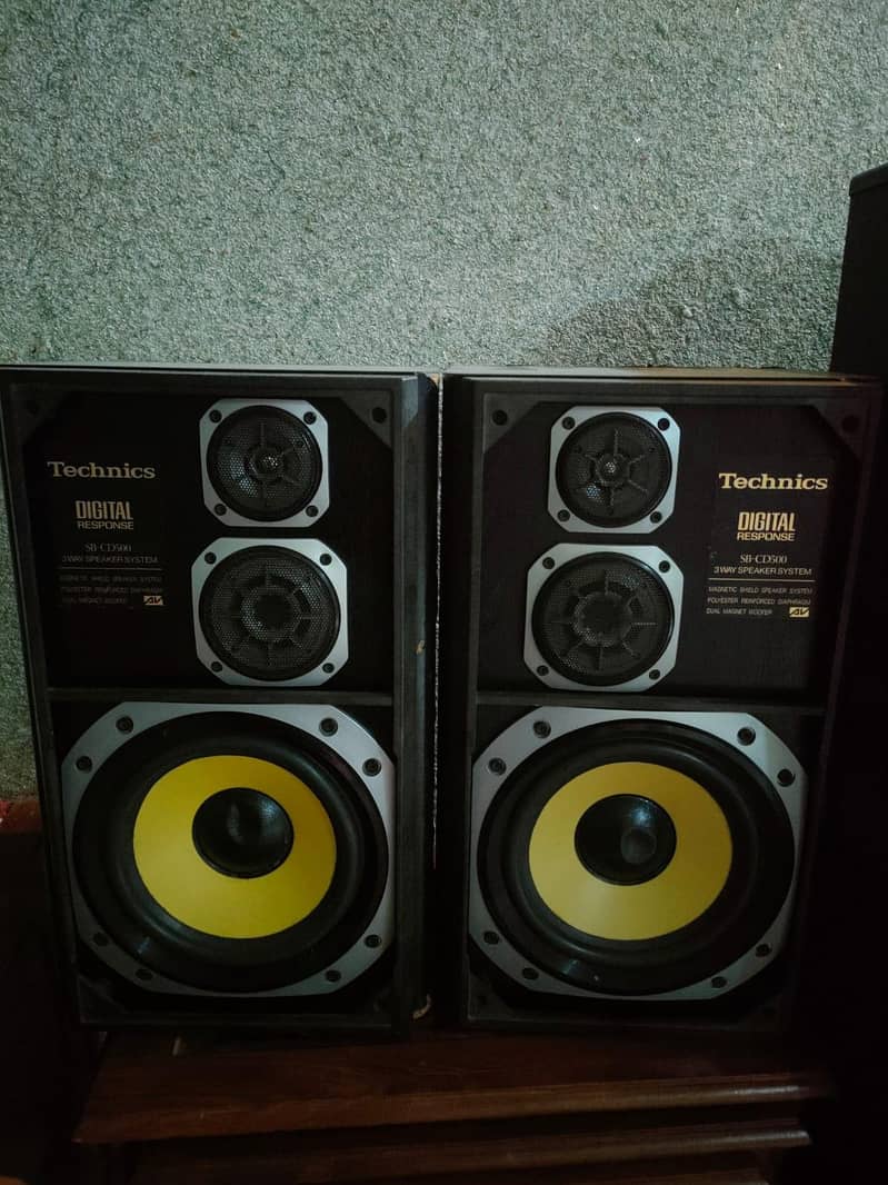 Technics SB-CD500 0