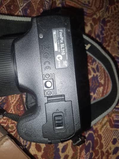 Fine pic SL310 FUJIFILM with box