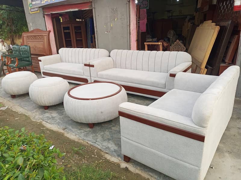 Latest Design Sofa with Table Set 3