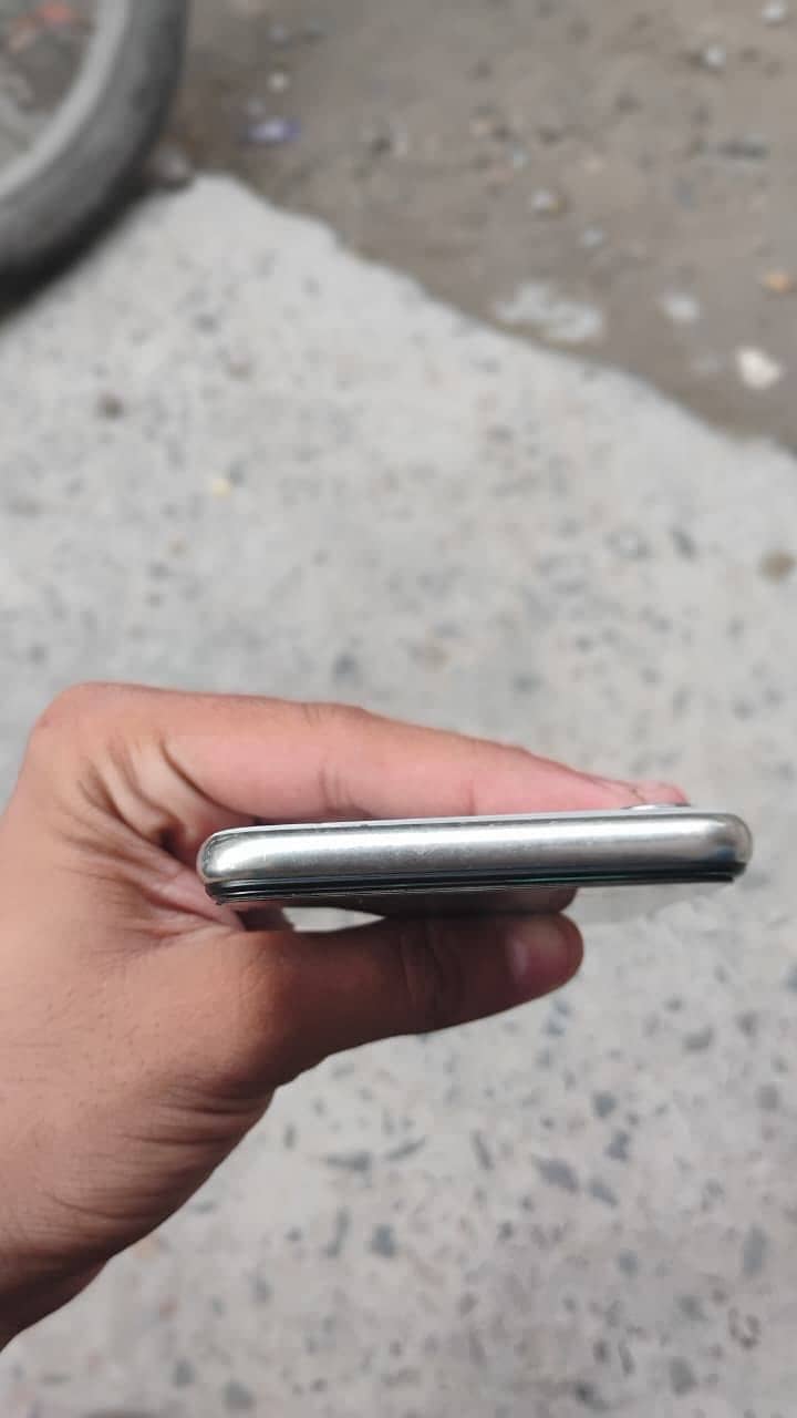 Apple iPhone X 1