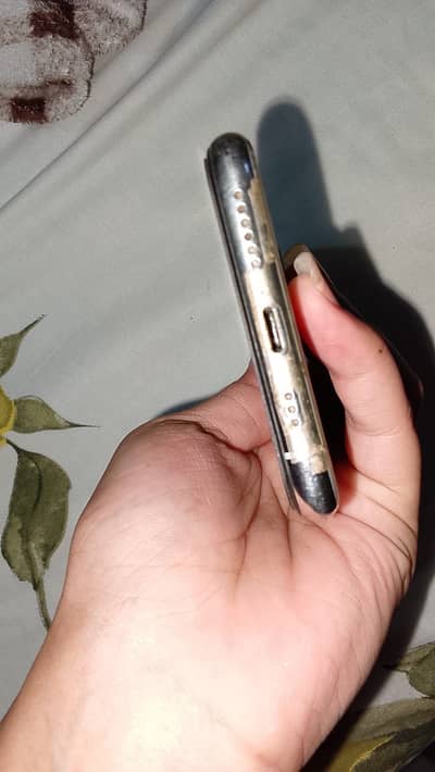 Apple iPhone 11 Pro