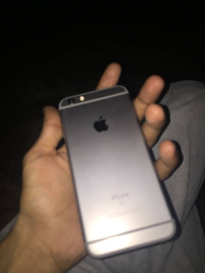Apple iPhone 6S 3