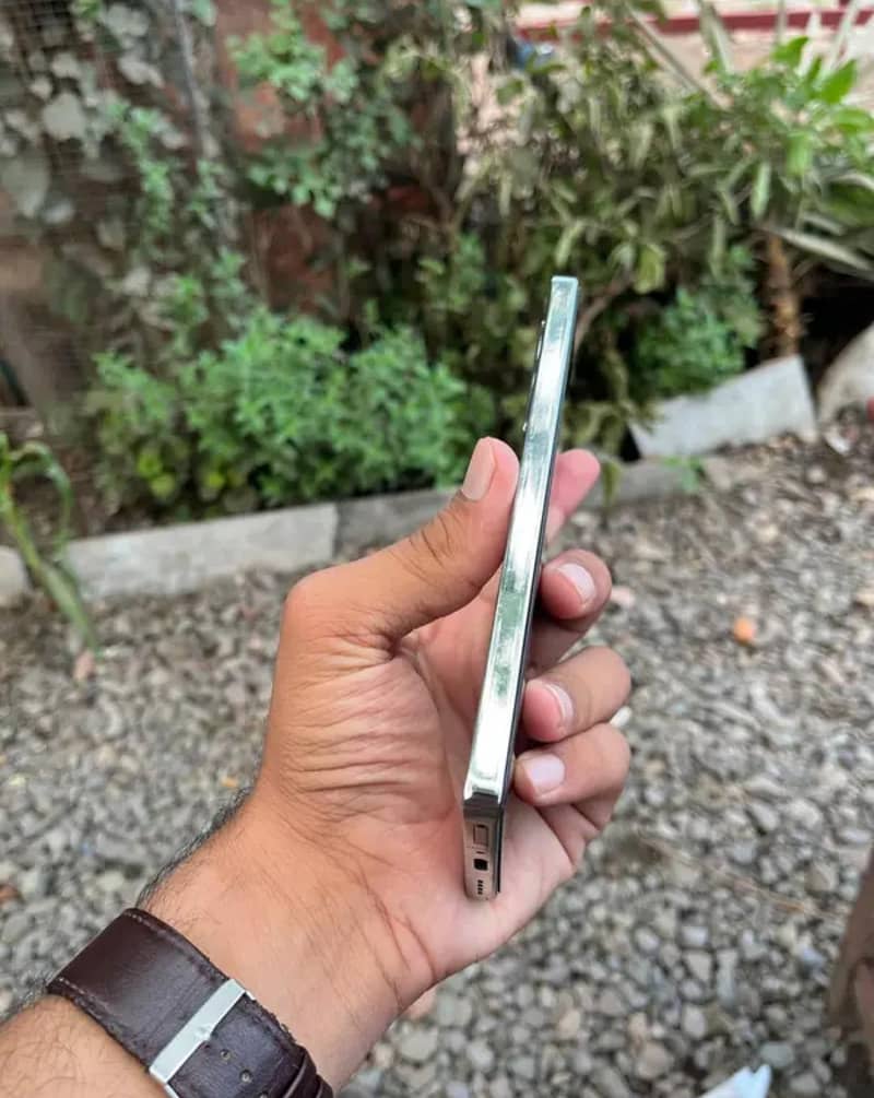 Infinix Note 40 1