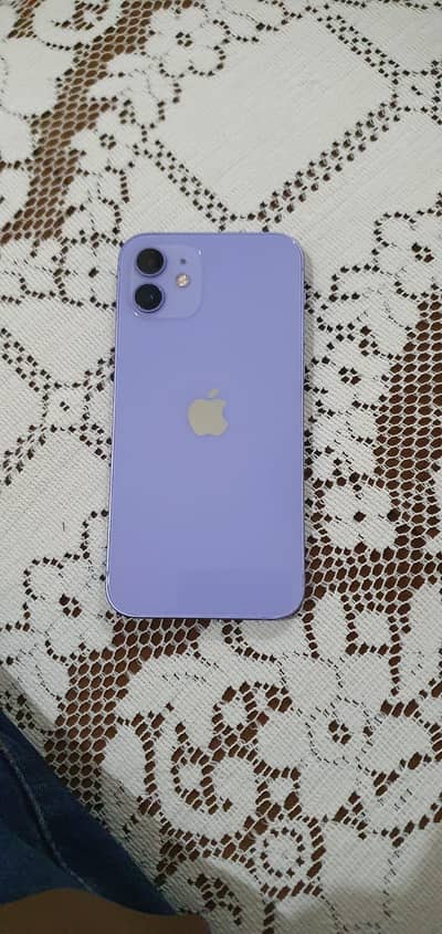 Apple iPhone 12