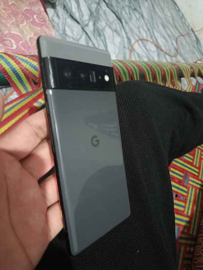Google Pixel 6 Pro 2