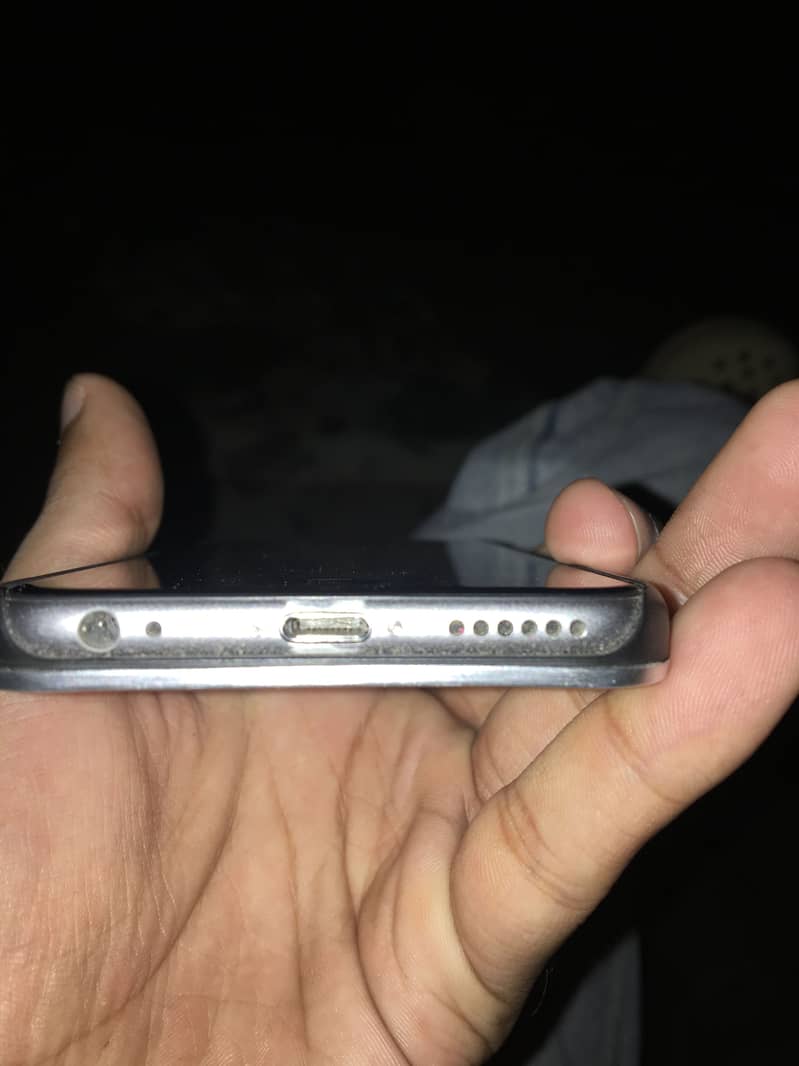 Apple iPhone 6 2