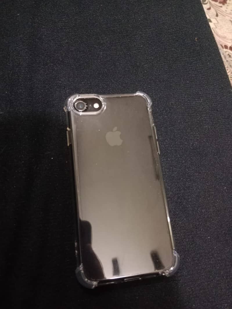 Apple iPhone 7 6