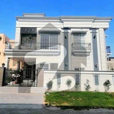 6 MARLA CORNER HOUSE 50 FEET ROAD DHA 11 RAHBAR