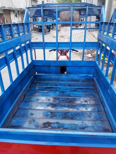 Loader rickshaw back gear installed. Contact for buy 03041021537