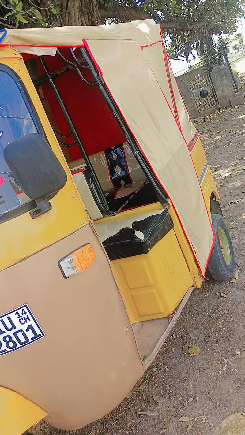 three seater rickshaw 1