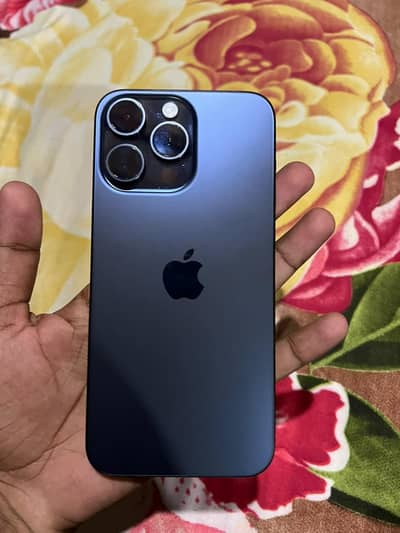 Apple iPhone 15 Pro Max  JV
