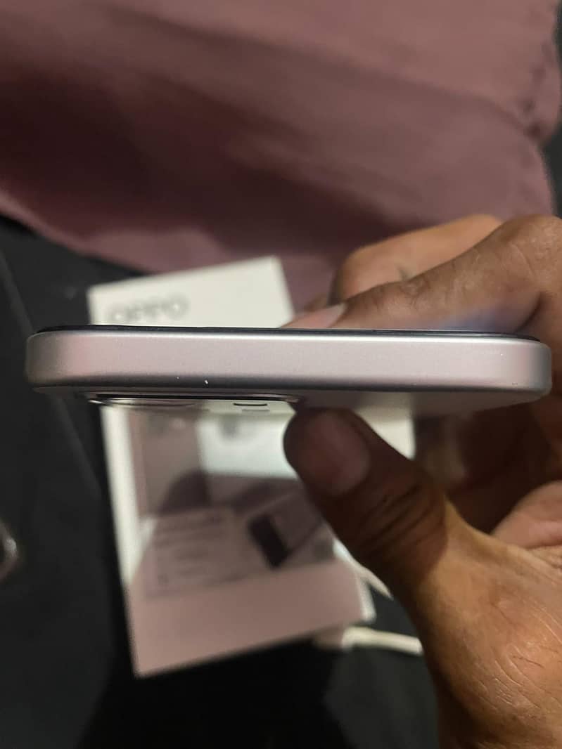OPPO A6s 4