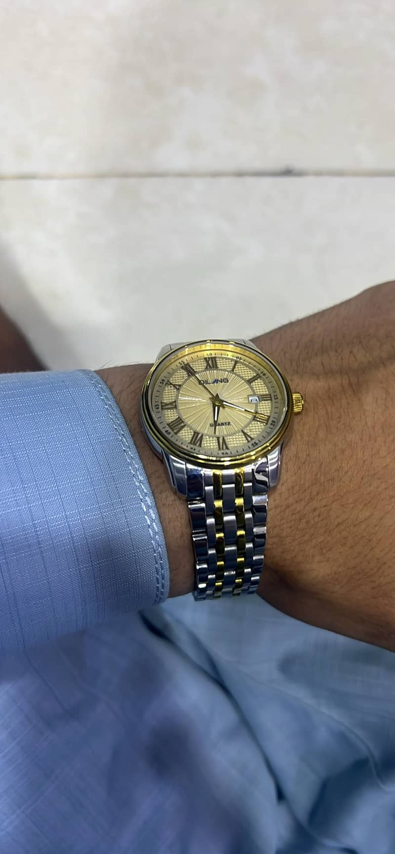 Watch 0