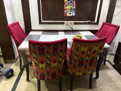 Elegant dining table 6 chairs