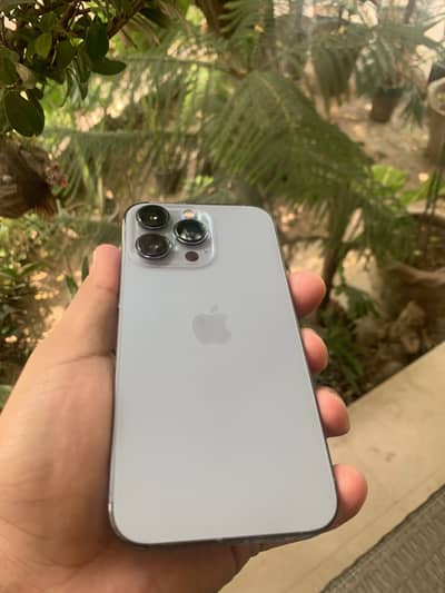 Apple iPhone 13 Pro