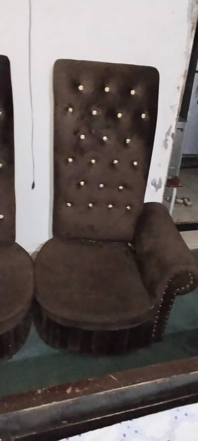 set of chairs