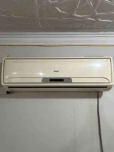 Haier 1 ton split Ac for urgent sale