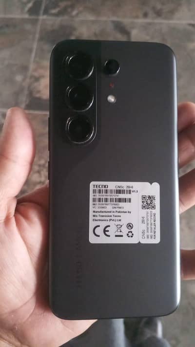 Tecno camon 50 pro