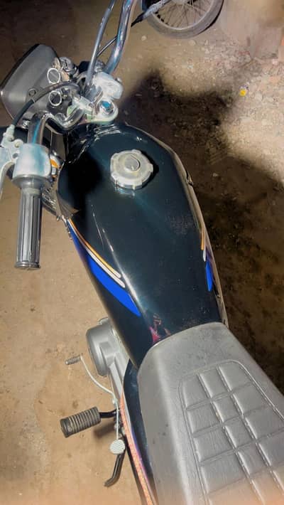 bhot achi hai Shok ke liye banai thi 03111071092