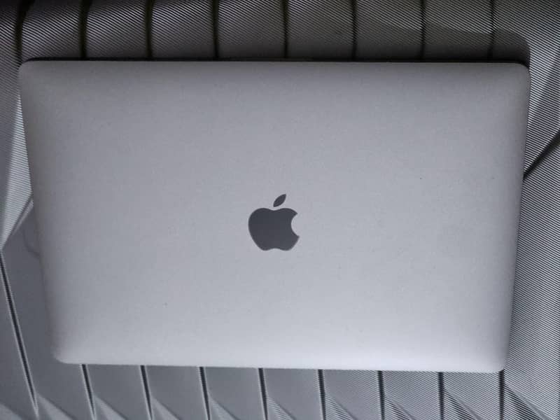Apply MacBook 0