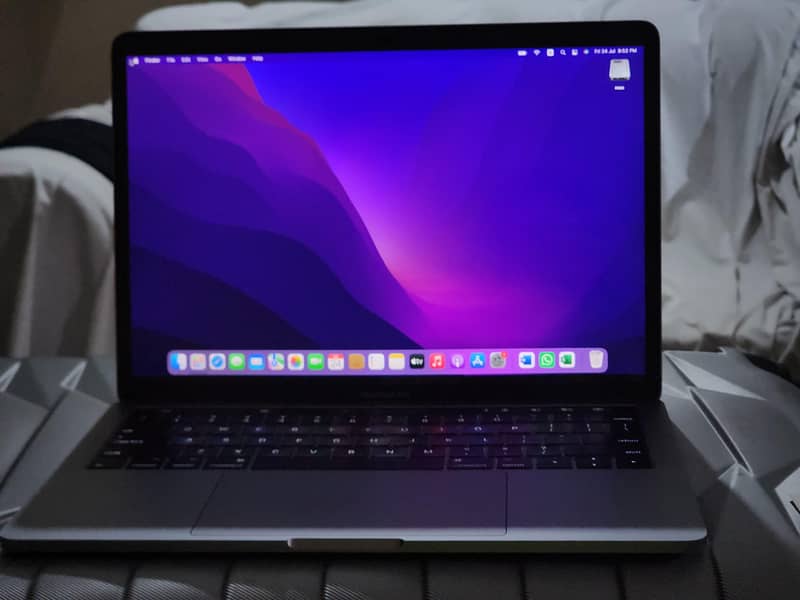 Apply MacBook 6
