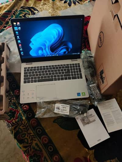 dell laptop core i7 11 gen / urgent sale