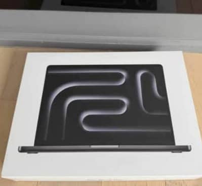 MacBook pro M3 Chip with full box for sale me