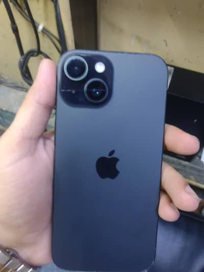 Apple iPhone 15