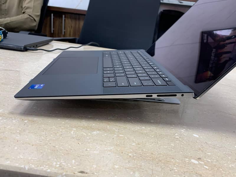 dell precision 5560 8