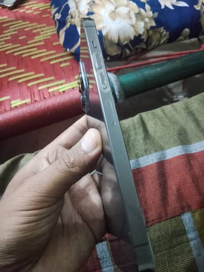 Apple iPhone 13 Pro
