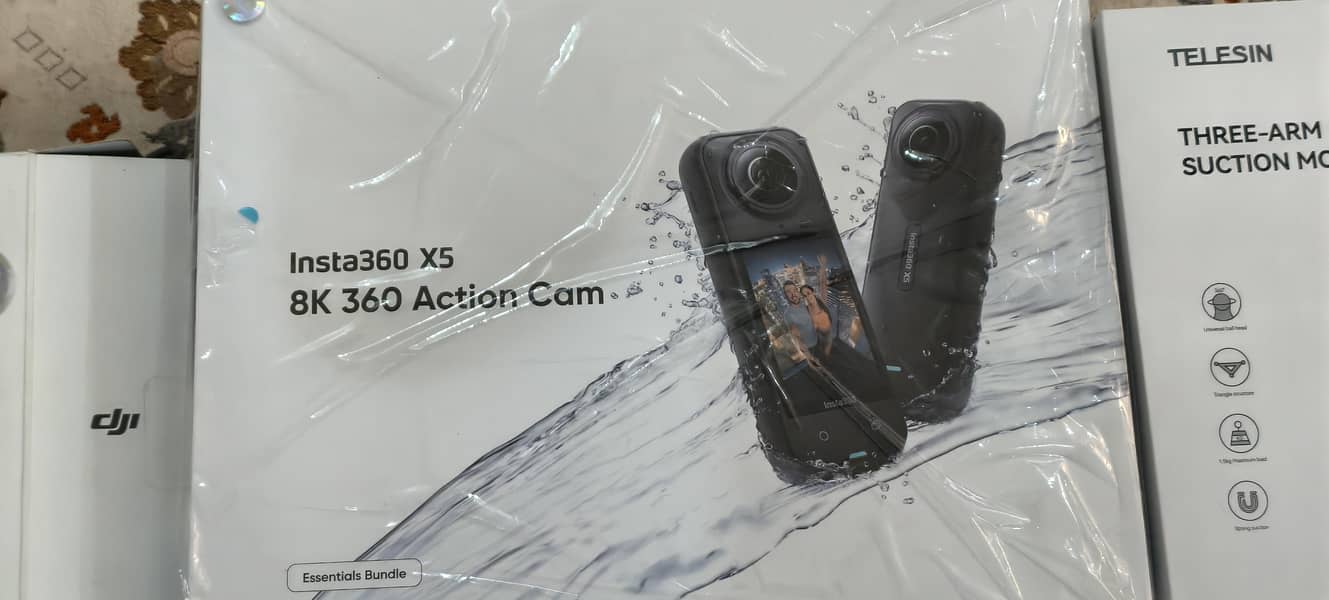 Insta 360x5 essential bundle 2