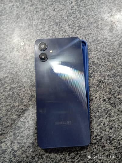 Samsung Mobile A06