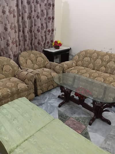 3 sofas new condition