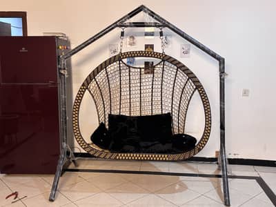 DOUBLE INDOOR JHOOLA (BRAND NEW)