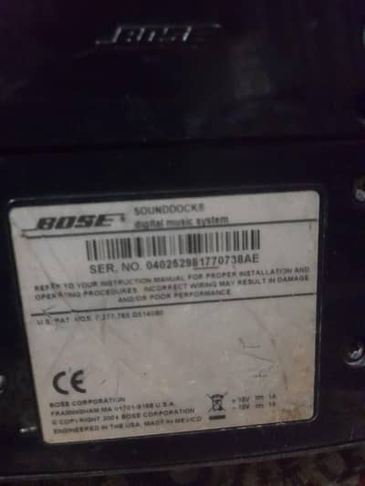 Bose speaker with aux and Bluetooth