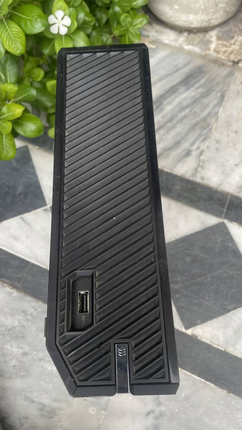 Xbox One 4
