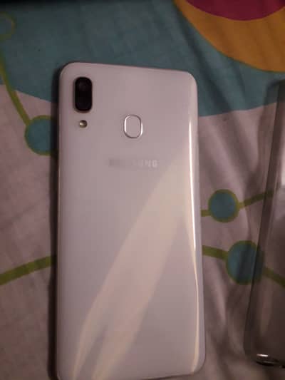 Samsung Mobile A30