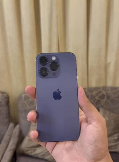 iPhone 14 Pro jv
