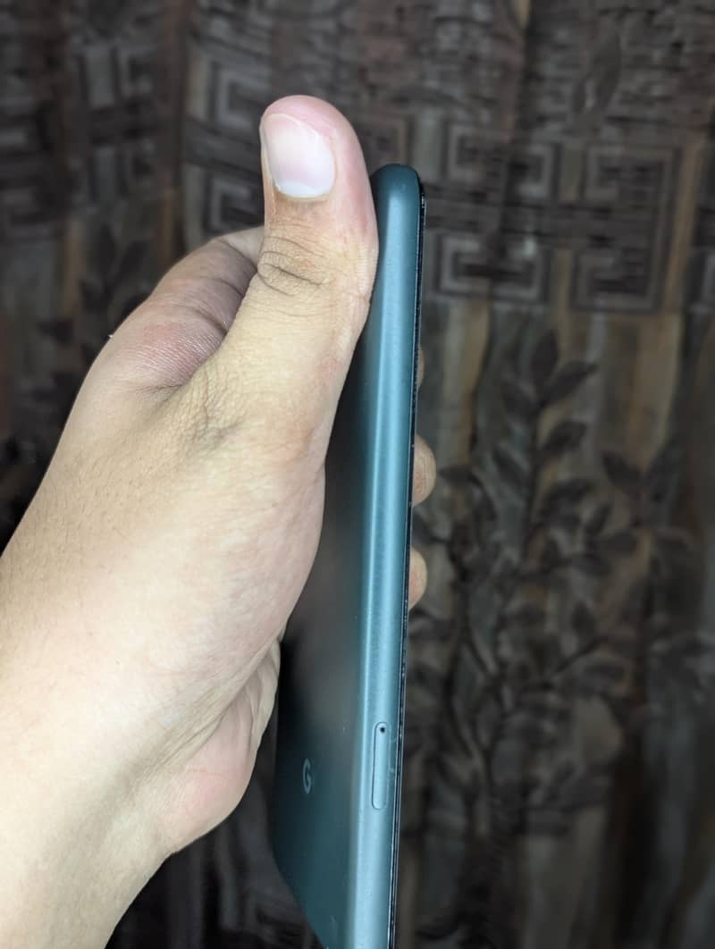 Google Pixel 5a 3