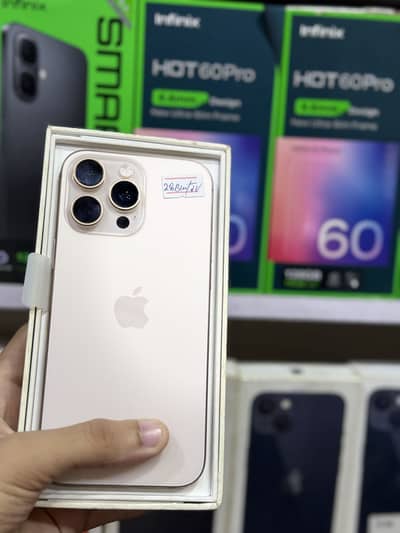 Apple iPhone 16 Pro Max