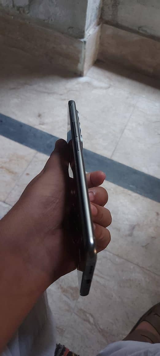 Tecno 40 pro plus 4