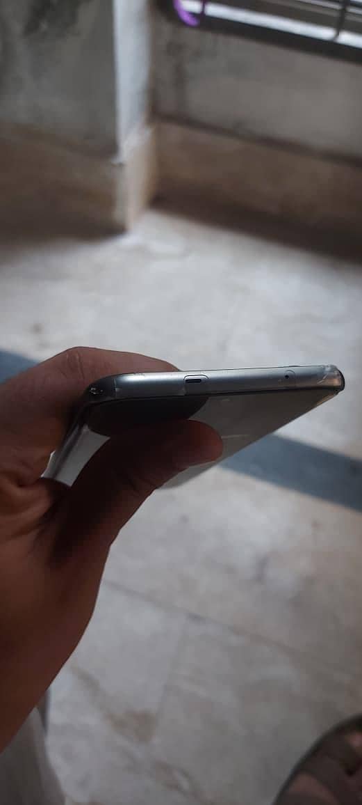 Tecno 40 pro plus 5