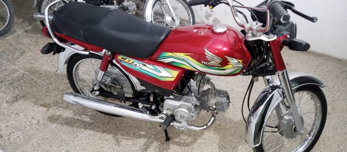bike bilkul new he is nbr p call,0,3,1,3,8,7,0,5,2,1,2