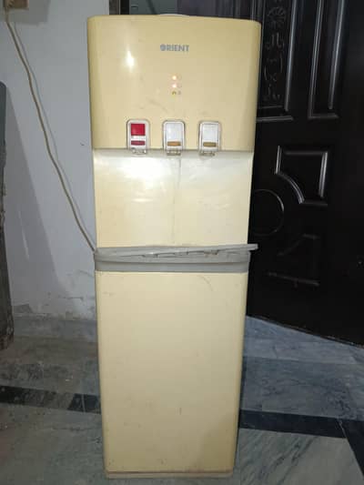 Orient Water Dispenser