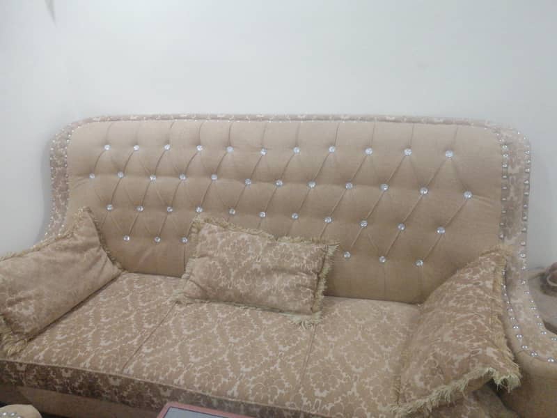 Sofa set 0