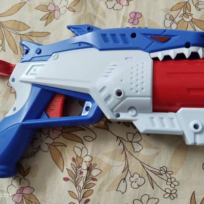 nerf gun slightly used