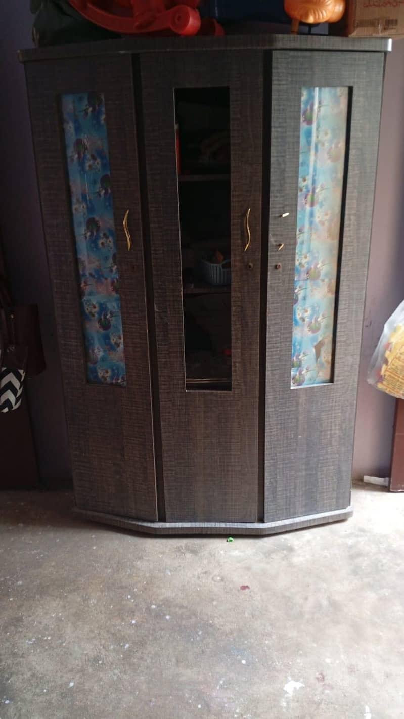 devider dressing ironstand 0